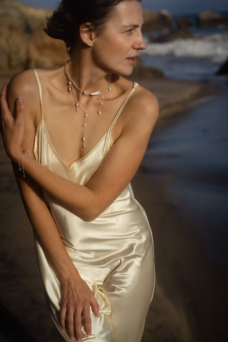 Falling Pearl Necklace