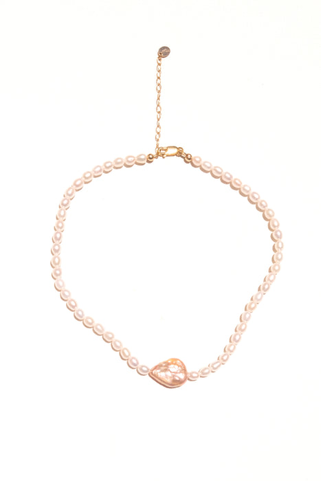 The Still Choker