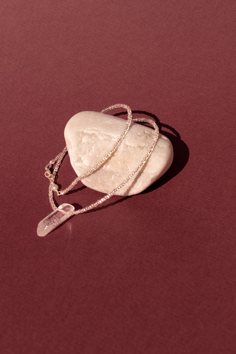 Lucent Necklace