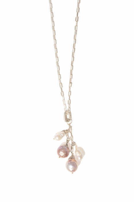 Élan Pearl Necklace